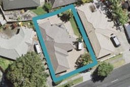 137 Sturges Road, Henderson, Auckland