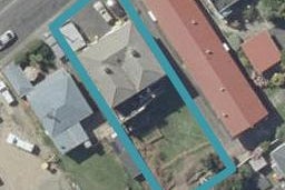 13 Neidpath Road, Mornington, Dunedin
