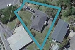 13 Kinapori Terrace, Newlands, Wellington