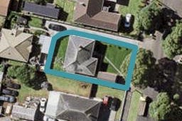 21 Waddell Avenue, Point England, Auckland