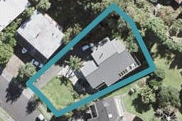 12 Robin Lane, Browns Bay, Auckland