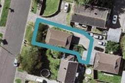 1/2 Taurima Avenue, Point England, Auckland