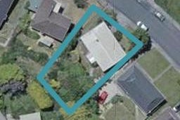 9 Fernhaven Grove, Newlands, Wellington
