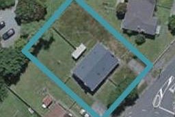 63 Victory Crescent, Tawa, Wellington