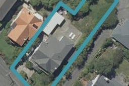 11 Tolcarne Avenue, Maori Hill, Dunedin