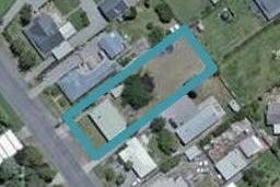 27 Daniel Street, Martinborough