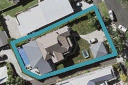 5 Second Avenue, Stanley Point, Auckland
