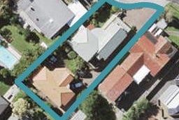 2/10 Midway Avenue, Castor Bay, Auckland