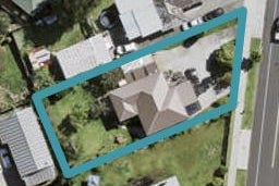 6 Rathgar Road, Henderson, Auckland