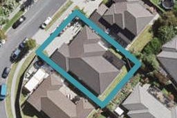 19 Wychwood Avenue, Henderson, Auckland