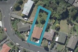 12 Honeystone Street, Helensburgh, Dunedin