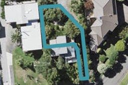 9A Parr Terrace, Castor Bay, Auckland
