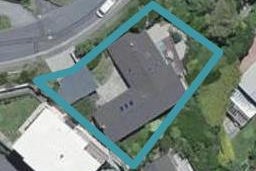 8 Puketiro Avenue, Northland, Wellington