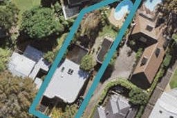 15 Clarence Road, Northcote Point, Auckland