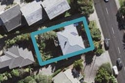 148 Glenfield Road, Birkenhead, Auckland