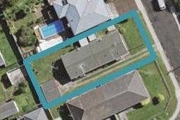 2/4 Hollinbrigg Place, Manurewa, Auckland