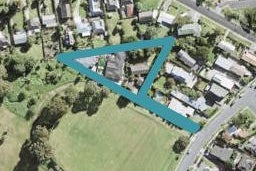 1/42 Deep Creek Road, Torbay, Auckland