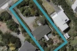 30 Field Way, Waikanae Beach, Waikanae