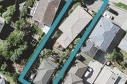 2/556 East Coast Road, Windsor Park, Auckland