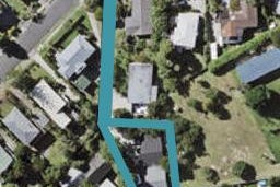 2/43 Ravenwood Drive, Forrest Hill, Auckland