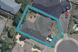 10 Vermont Court, Huntington, Hamilton