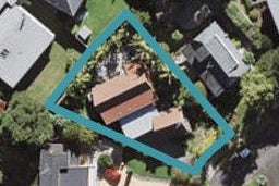 27 Holyoake Place, Chatswood, Auckland