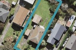 13 Muir Avenue, Mangere Bridge, Auckland