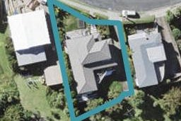 16 Peter Terrace, Castor Bay, Auckland