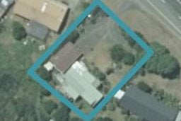 195 South Highway West, Whitianga