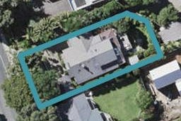 18 Seacliffe Avenue, Belmont, Auckland