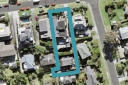 2/25 Ridge Road, Waiake, Auckland