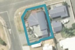 525 Beach Road, Whangamata