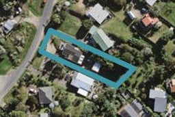 16 Kennedy Road, Surfdale, Waiheke Island