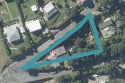 40 Adderley Terrace, Ravensbourne, Dunedin