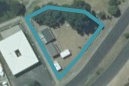 4 Motukorure Parade, Cooks Beach