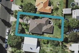 10 Cautley Street, Stanley Point, Auckland