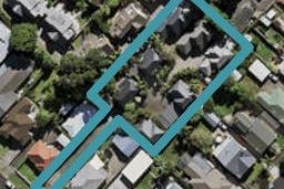 2/18 Nolan Road, Greenlane, Auckland
