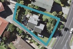 90 Gosford Drive, Botany Downs, Auckland