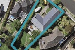 14 Blackett Crescent, Meadowbank, Auckland