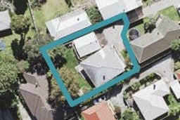 7 Lex Avenue, Green Bay, Auckland