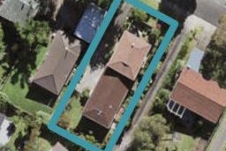 1/20 Morriggia Place, Bayview, Auckland