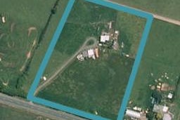 142 South Head Road, Helensville