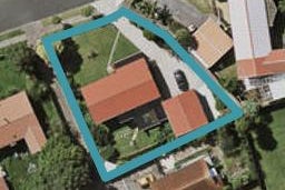11 Constance Place, Clover Park, Auckland