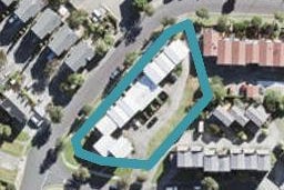 3/3 John Jennings Drive, Oteha, Auckland