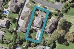 17 Santa Cruz Drive, Shamrock Park, Auckland