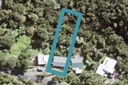 88 Seaview Road, Piha, Piha