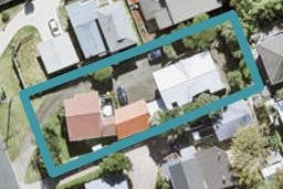 2/13 Watea Road, Torbay, Auckland