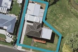 8 Blampied Road, Otara, Auckland