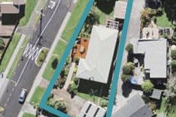 2 Stottholm Road, Titirangi, Auckland
