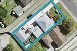 42 Castleford Street, Green Bay, Auckland